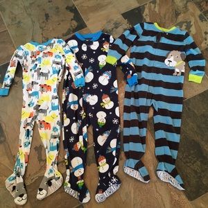 Boys Size 3T Carter’s sleeper pajamas set of 3